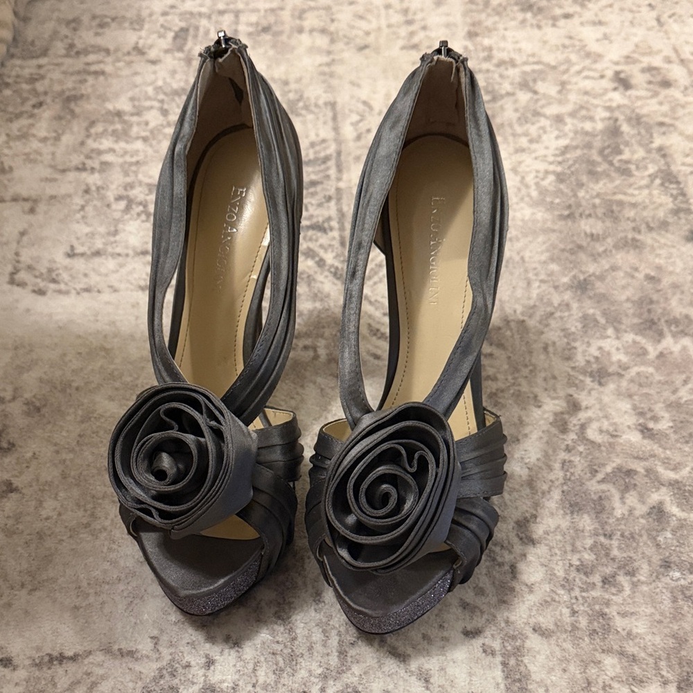 Enzo Angiolini Silver Satin Pumps